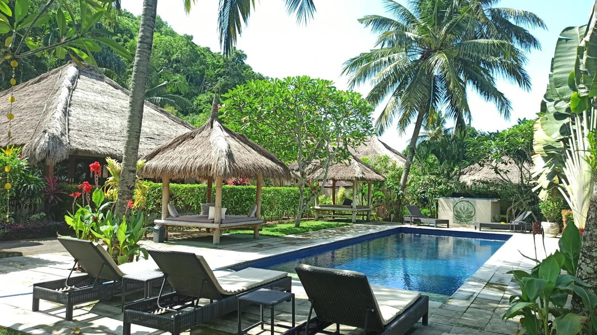 Mama Bella'S Retreat Acomodação com café da manhã Senggigi Exterior foto