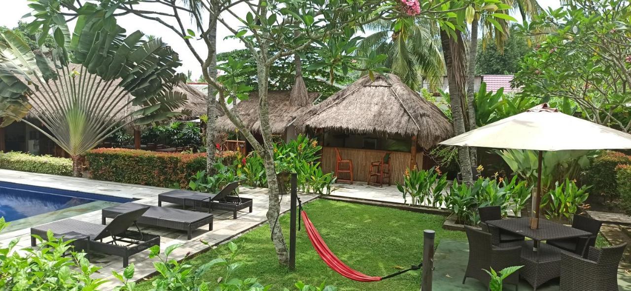 Mama Bella'S Retreat Acomodação com café da manhã Senggigi Exterior foto