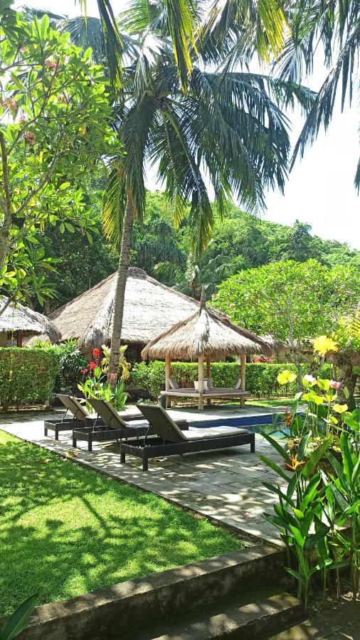 Mama Bella'S Retreat Acomodação com café da manhã Senggigi Exterior foto