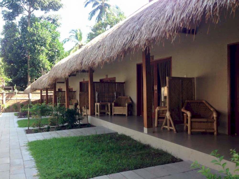 Mama Bella'S Retreat Acomodação com café da manhã Senggigi Exterior foto