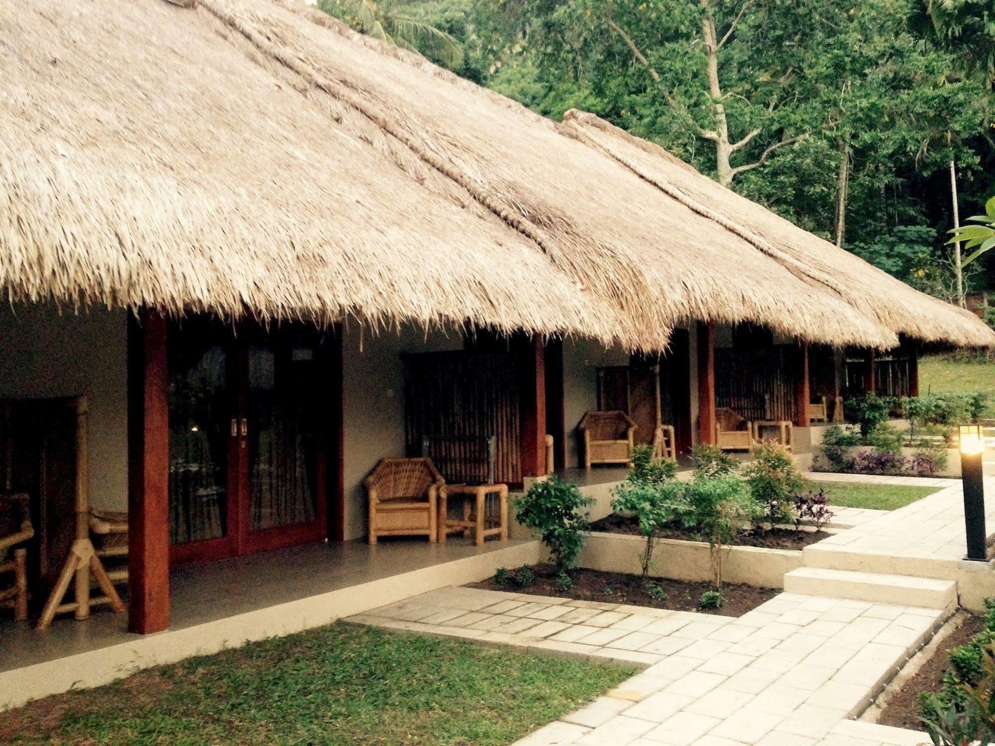 Mama Bella'S Retreat Acomodação com café da manhã Senggigi Exterior foto